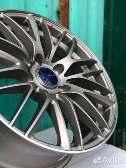 Оригинальные диски Advanti R17 на Kia Toyota Вес 9