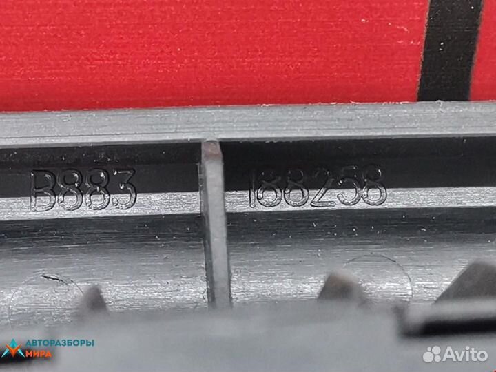 Кнопка стеклоподъемника Maserati Quattroporte 5