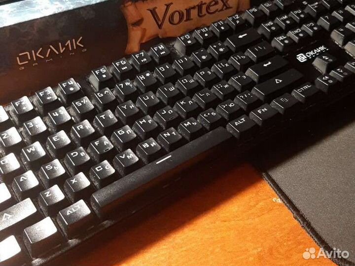 Игровая клавиатура Оклик Vortex