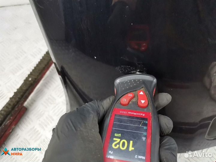 Крыло переднее правое Ford Fiesta 5 2004 1528047