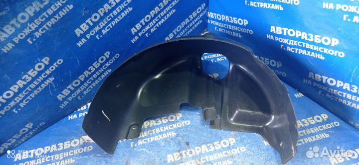 Подкрылок Volkswagen Polo 5 седан CFN 2014