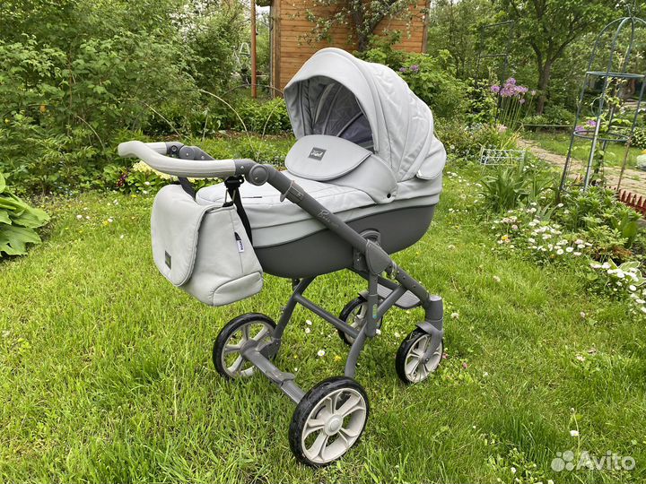 Детская коляска Roan Bass Soft 2в1