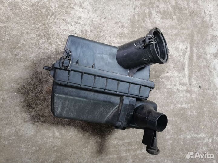 Корпус воздушного фильтра volvo 960 b6304s