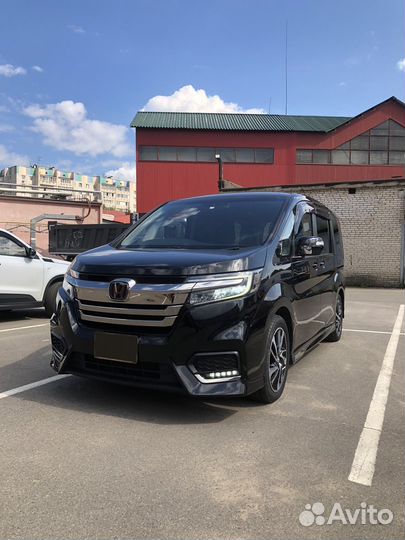 Honda Stepwgn, 2017