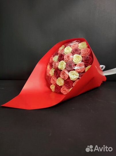 Розы из Белого Шоколада - 37 шт в Букете