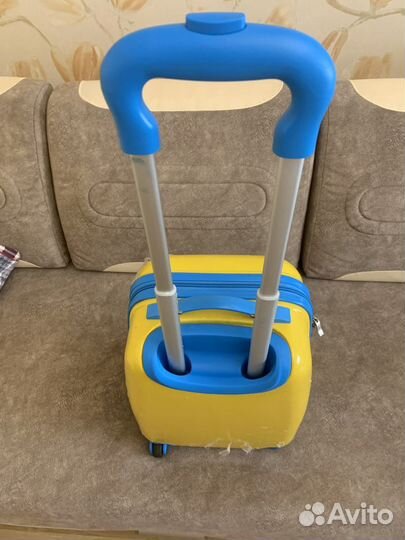 Чемодан детский