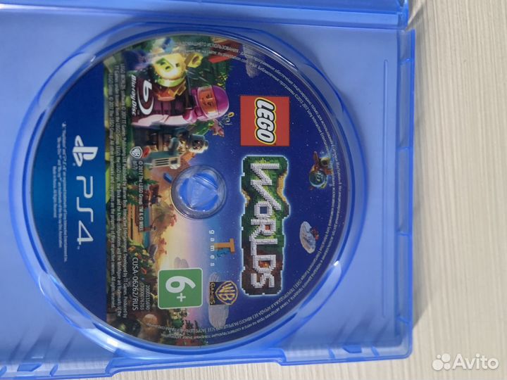 Диск на ps4 лего воролд