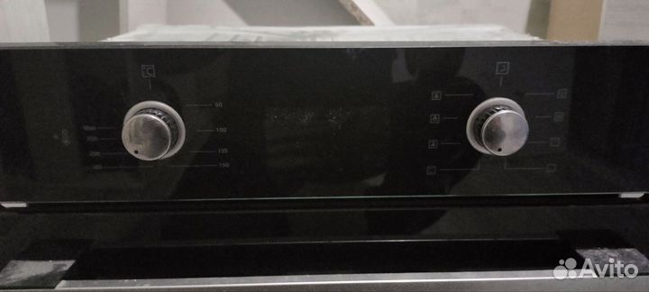 Духовой шкаф