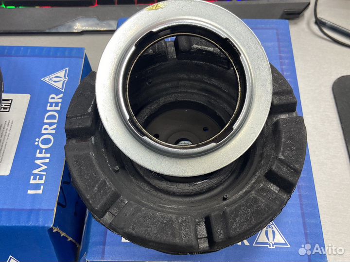 Опора переднего амортизатора vw T5