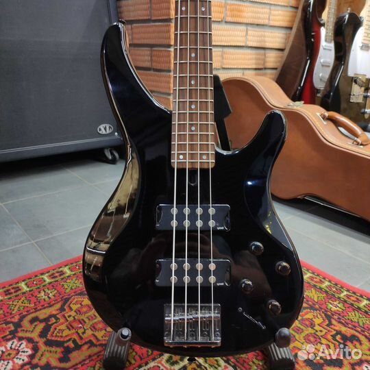 Бас-гитара Yamaha trbx304 HH Black Indonesia 2010