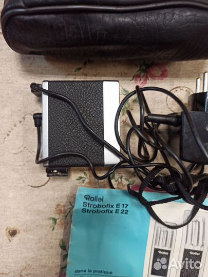 Фотовспышка Rollei e17