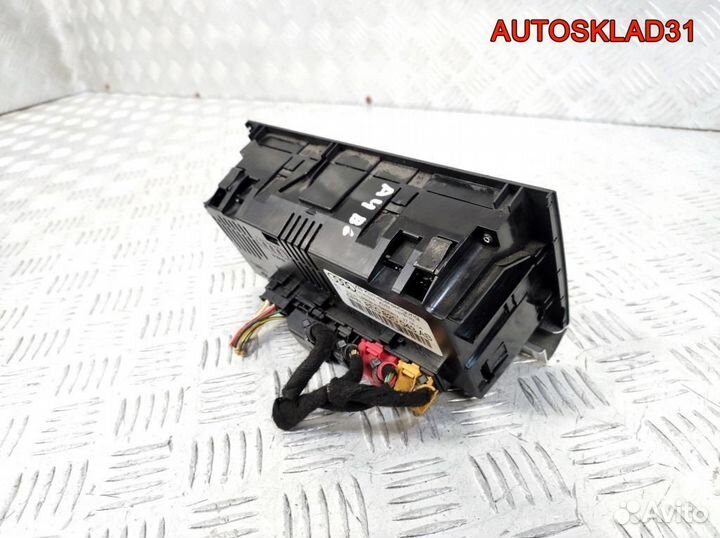 Блок управления климата Audi A4 B6 8E0820043A