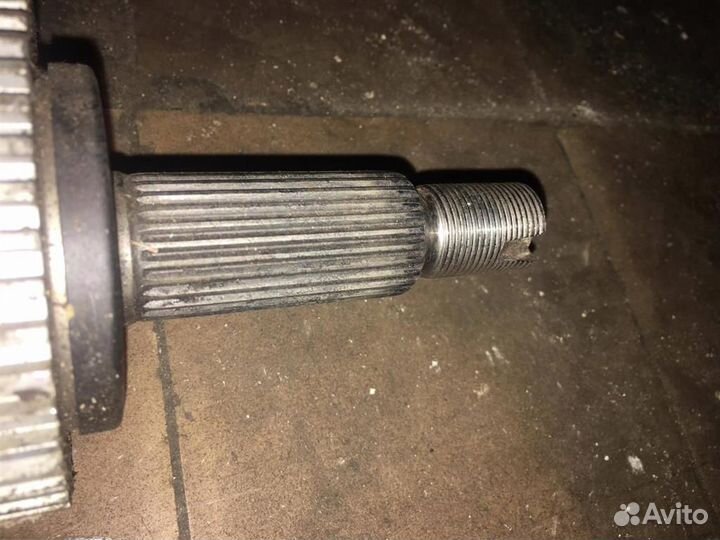 Полуось передняя R hyundai ix35 2010-2015