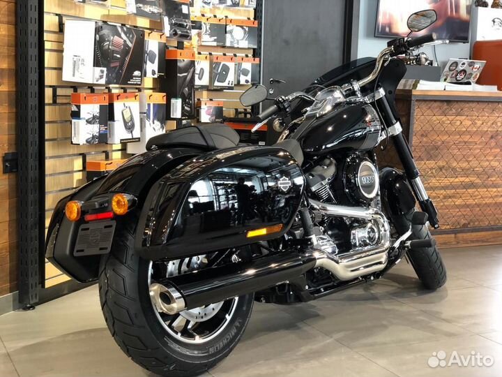 Sport Glide Harley-Davidson Softail 2022 Vivid Bla