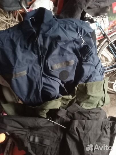 Костюмы брюки мо СССР и современные 46,48р