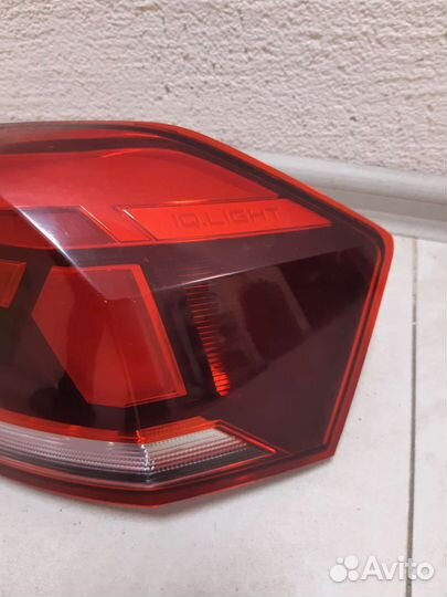 Задний фонарь VW Polo Лифтбэк.Оригинал.Правая