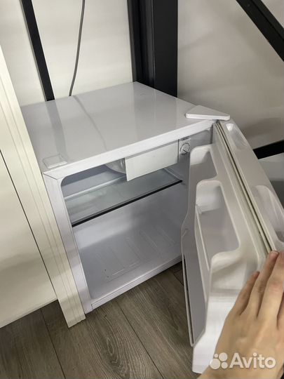 Мини холодильник Tesler