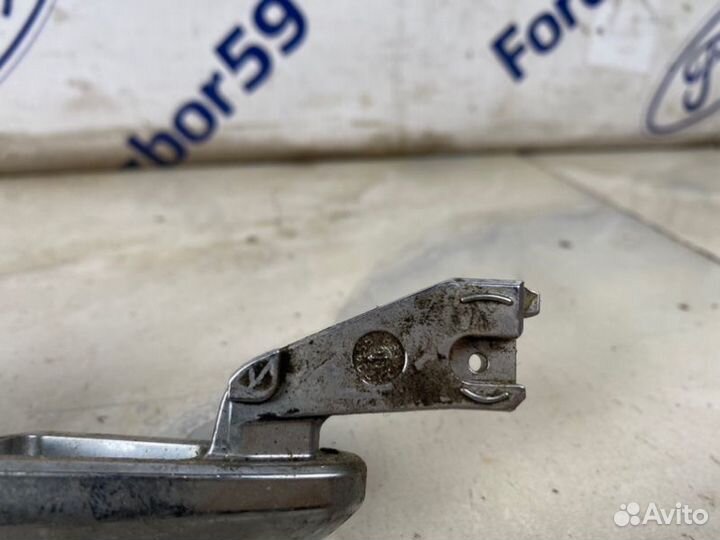 Ручка двери внешняя Subaru B9 Tribeca WX8