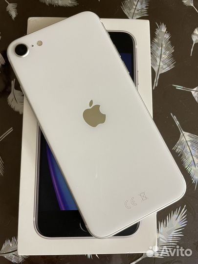 iPhone SE (2020), 128 ГБ