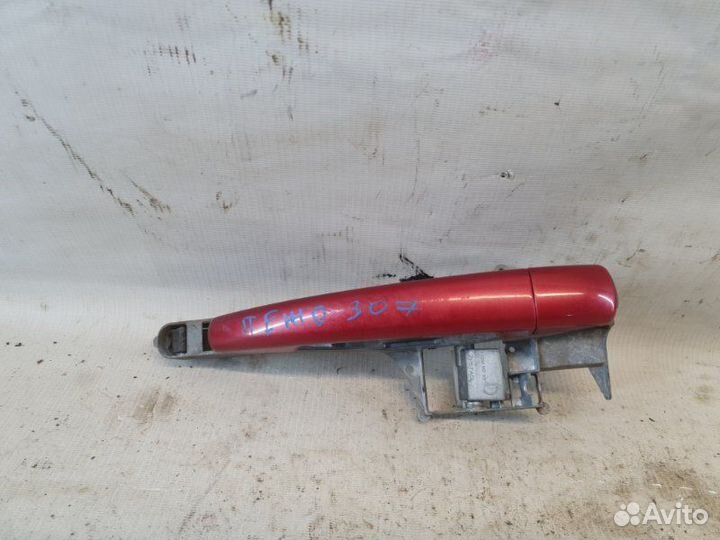 Ручка двери передняя правая Peugeot 307 2012