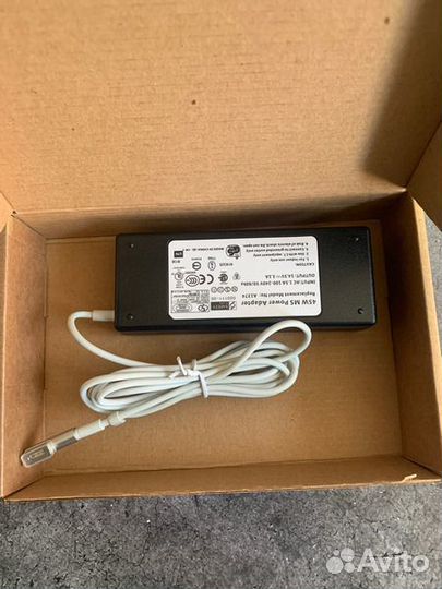 Зарядное устройство питания Apple/14.5V 3.1A