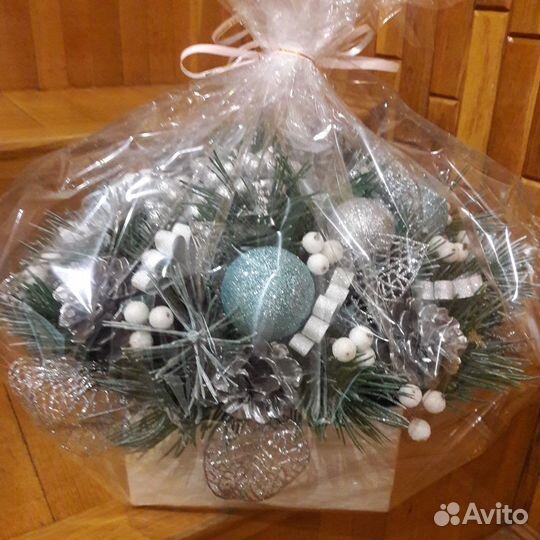 Продам новогодний топиарий ручная работа