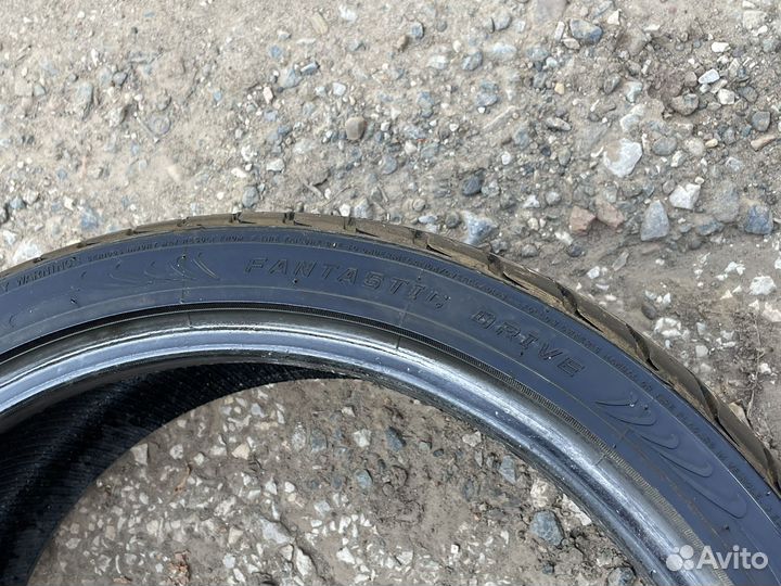 Sonar SX-9 255/35 R19