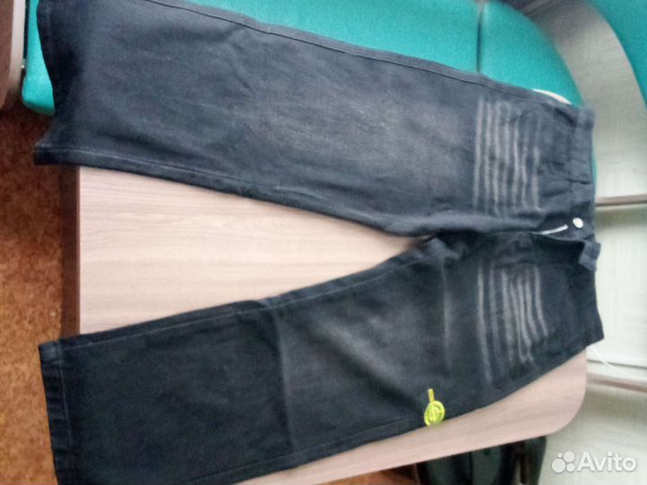 Джинсы stone island
