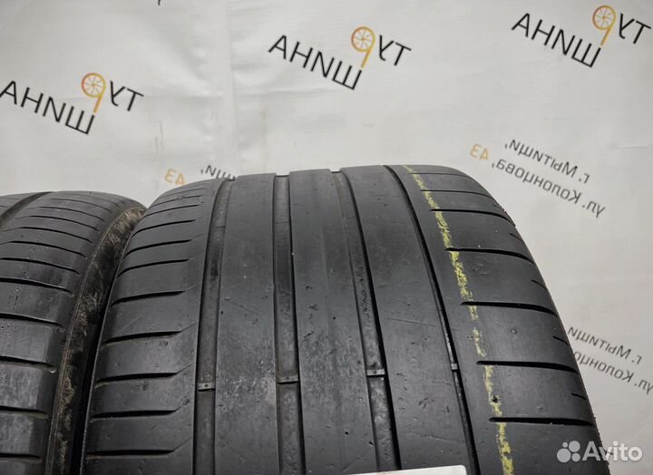 Pirelli P Zero PZ4 305/30 R21 94Y