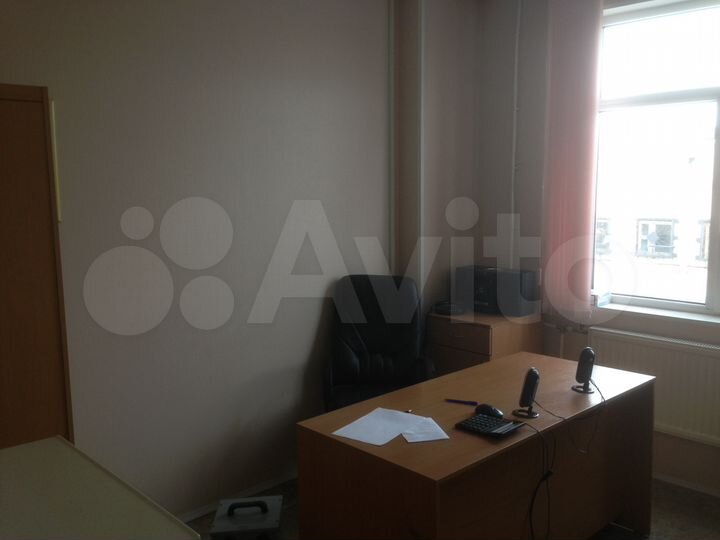 Производственное помещение с кран-балкам, 1460 м²