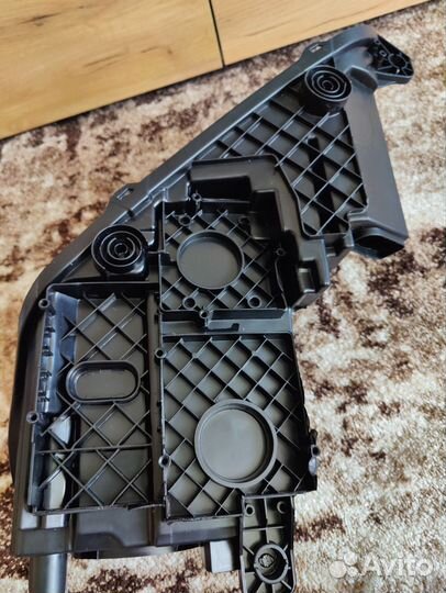 Корпус фары Volkswagen Tiguan 2011-2016