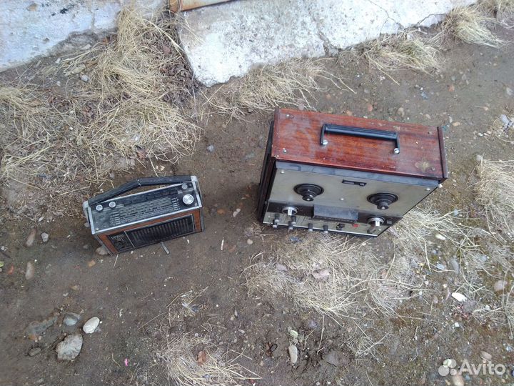 Магнитофон бобинный юпитер