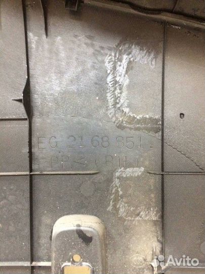 Обшивка багажника правая Mazda CX-7