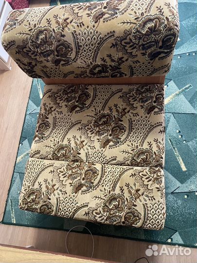 Банкетка в прихожую