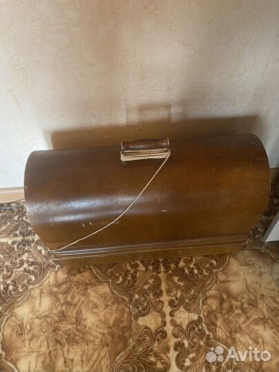 Швейная машина пмз им. Калинина с футляром/чехлом