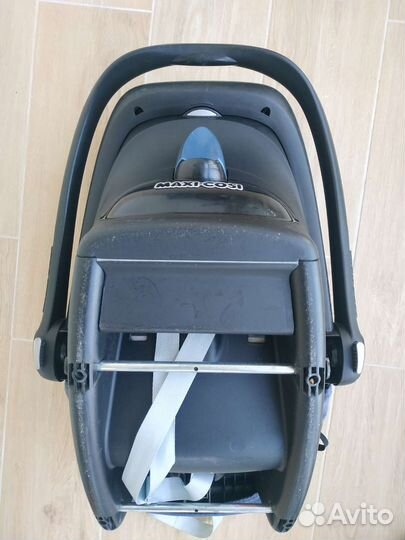 Детское кресло люлька maxi-cosi