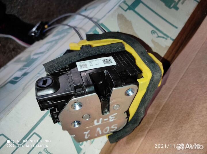 Замок задней правой двери хундай Солярис 2