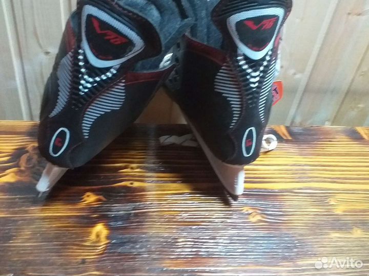 Коньки хокк.нов. детские Lux v76 35-39рр