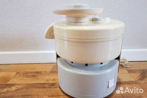 Соковыжималка свпп-301