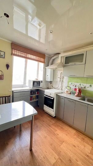 3-к. квартира, 54,7 м², 2/4 эт.