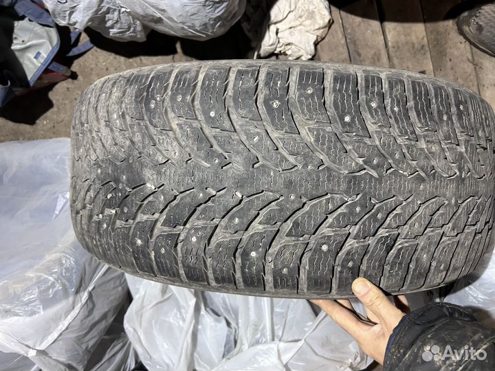 Nokian Tyres Hakkapeliitta 9 SUV 275/50 R20 113T
