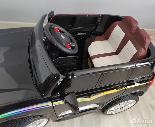 Детский электромобиль с пультом управления