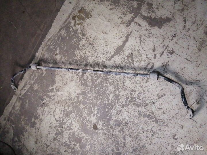 Стабилизатор задний задний Mercedes-Benz E-Class