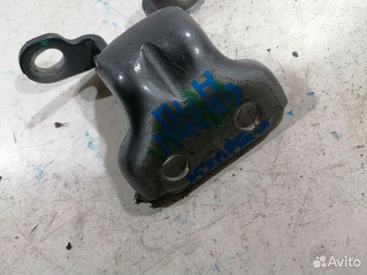 Петля двери передняя левая нижняя (Geely Coolray)