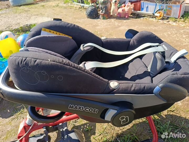 Переноска для детей в машину