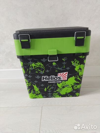 Зимний рыболовный ящик