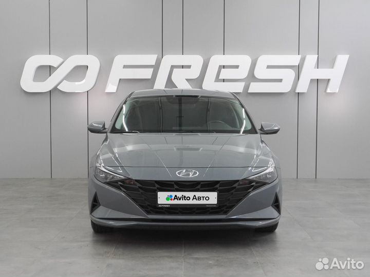 Hyundai Elantra 2.0 AT, 2021, 70 010 км