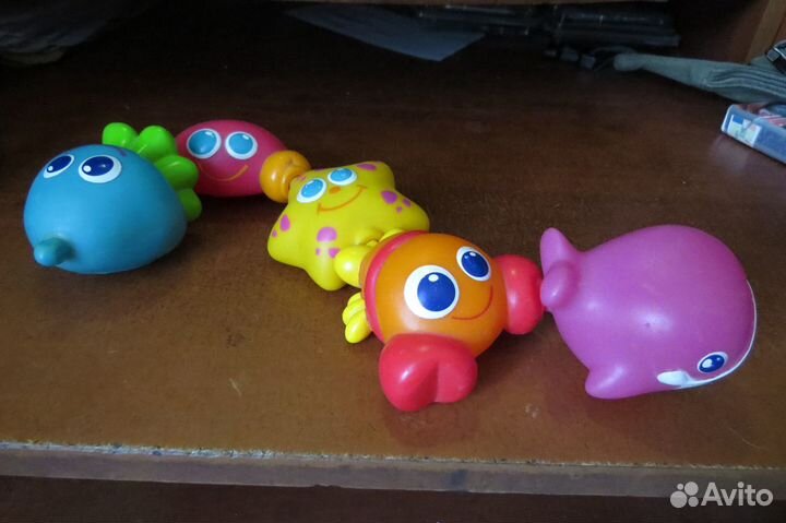 Игрушка - набор морских животных для купания