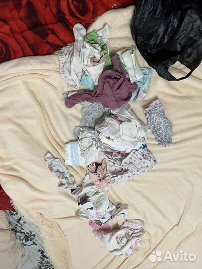 5 пакета детских вещей от 0 до 8 месяцев