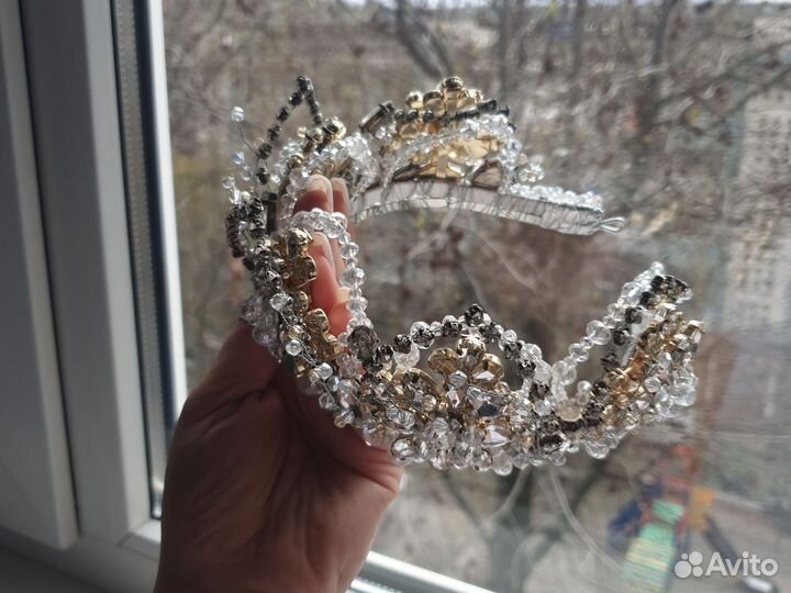 Продам корону и диадему